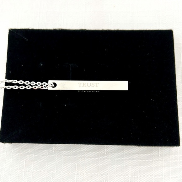 POSHFEEL / Engraved / Stainless Steel Necklace - Picture 4 of 9